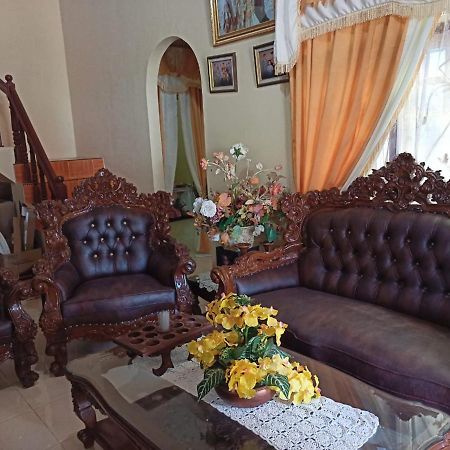 Fermana Homestay Painan Экстерьер фото